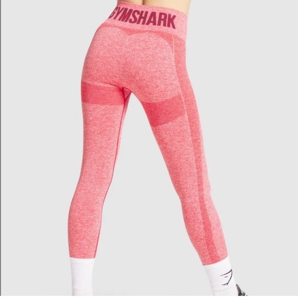 Gymshark pink logo seamless leggings women’s size medium M pants gym rum walk - Picture 1 of 9